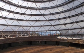 Inside view of dome construction (livingspaces.net)