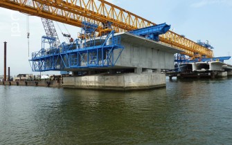 Bridge deck under construction (julius-berger-int.com)
