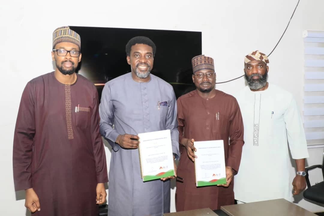 Nigeria Signs MoUs For DARES Solar Project
