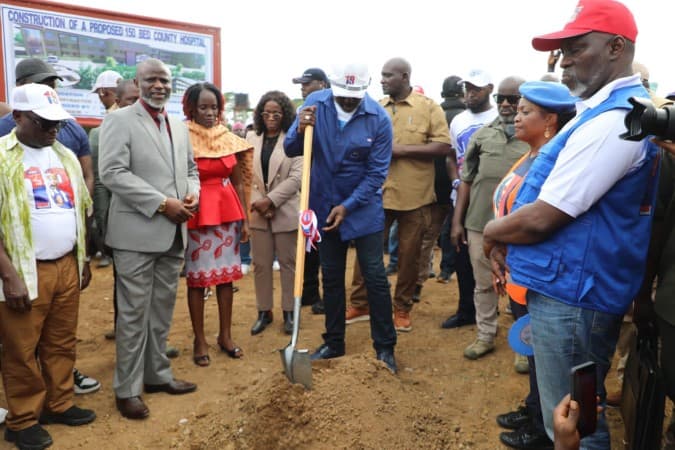 Liberia President Breaks Ground On New Hospital