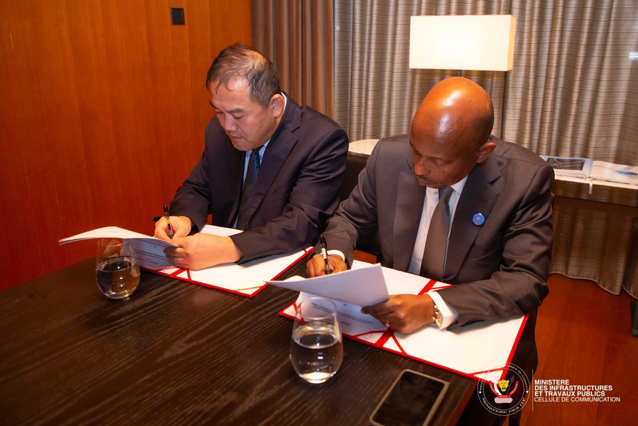 DRC Signs MoU For Congo River Navigation Project