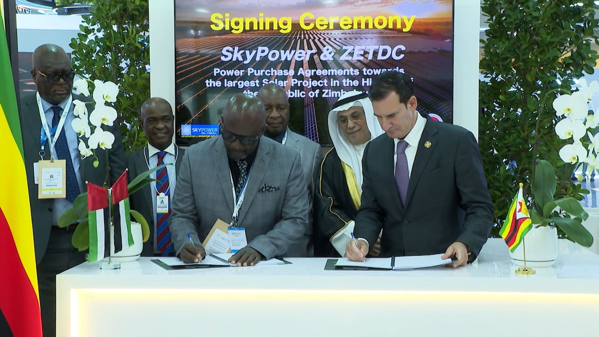 Zimbabwe Signs PPAs For 500MW Solar Scheme 