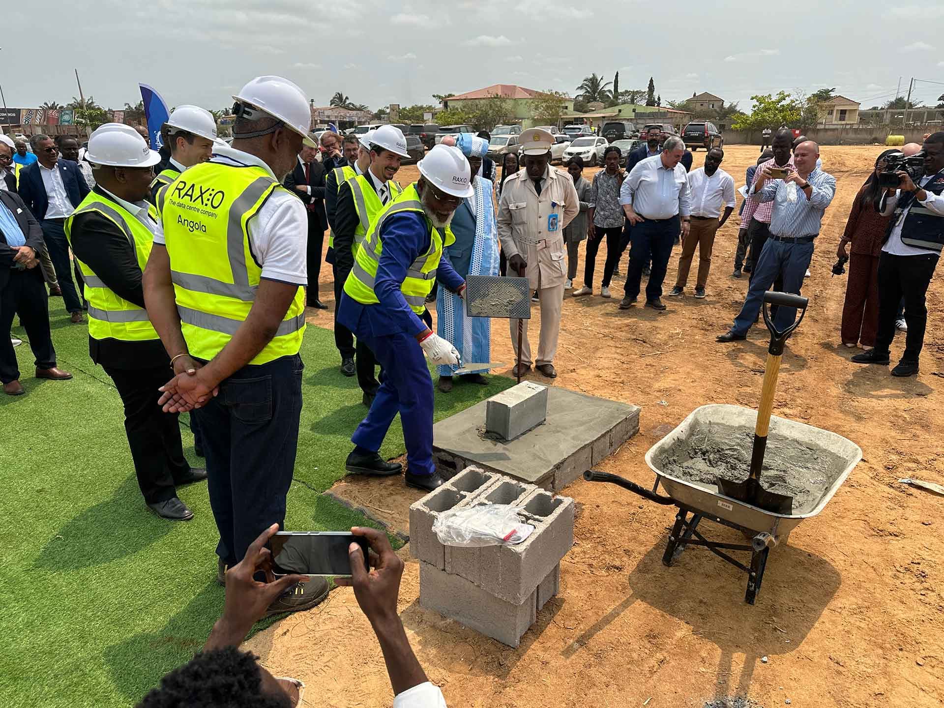 IFC Mulling US$100 Million Data Centre Loan 