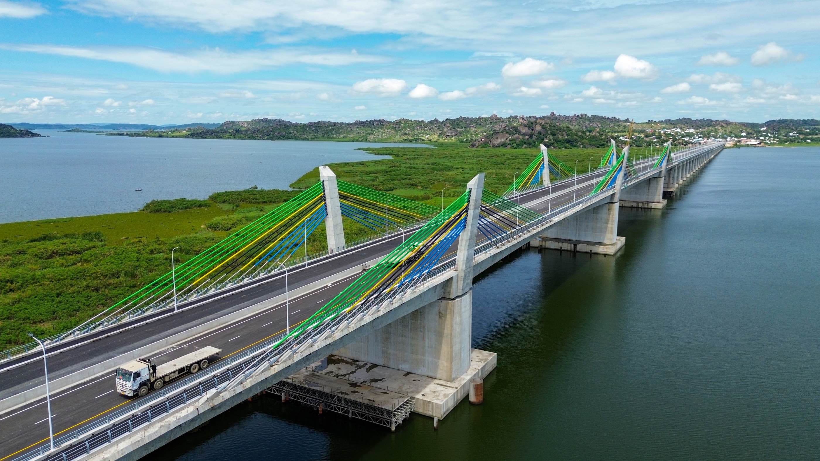 Tanzania’s President Inaugurates JP Magufuli Bridge