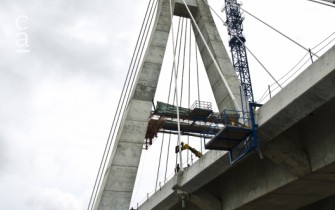 Close-up view of pylon and under-carriage of bridge (Joshua Wanyama)