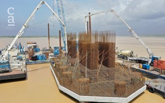 Reinforcement of column footing on top of pile cap (julius-berger-int.com)